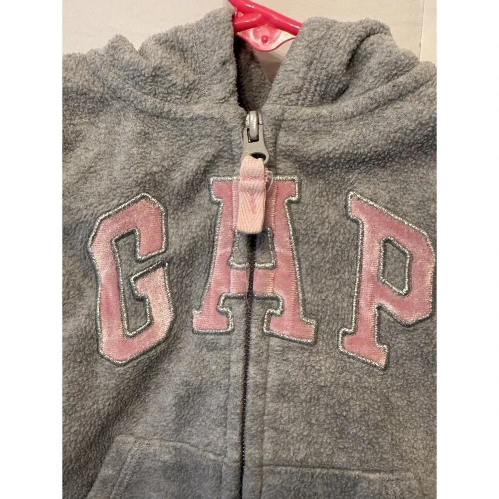 GAP Kids Girls Gray Fleece Zip Hoodie Pink Logo Hooded Jacket Sweatshirt